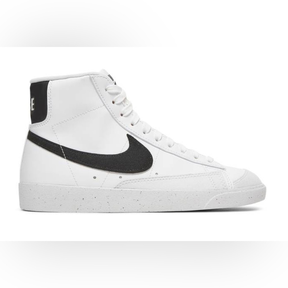 Women Blazer Mid ‘77 Next Nature White Black